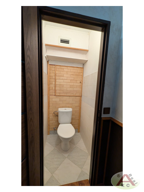 Pronájem bytu 2+kk 45 m2, Praha – náhled fotky 15