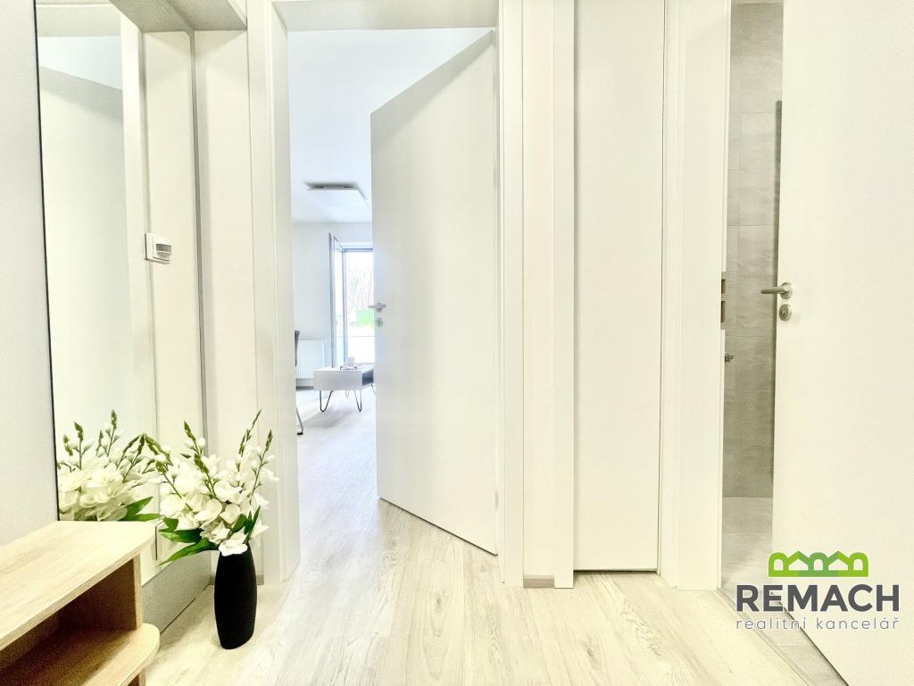 Pronájem bytu 2+kk 45 m2