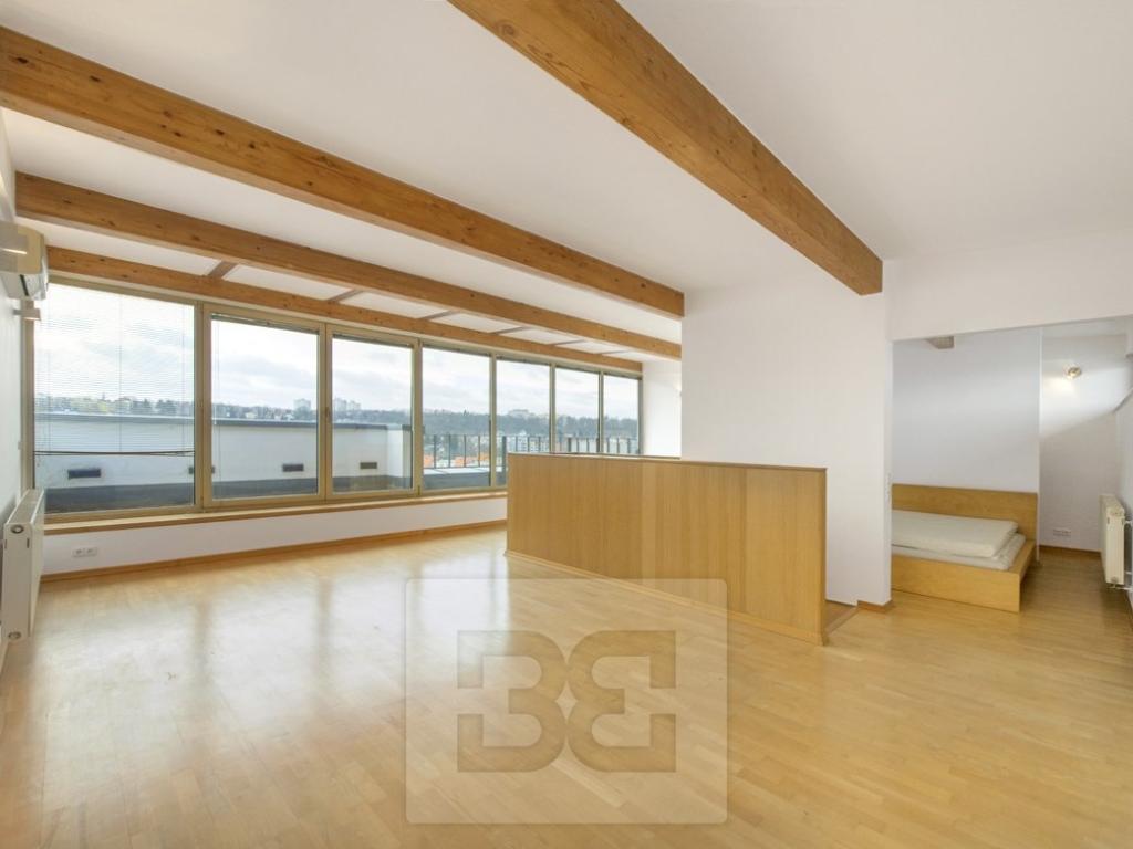 Pronájem bytu 4+kk 153 m2