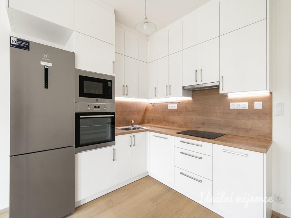 Pronájem bytu 2+kk 52 m2