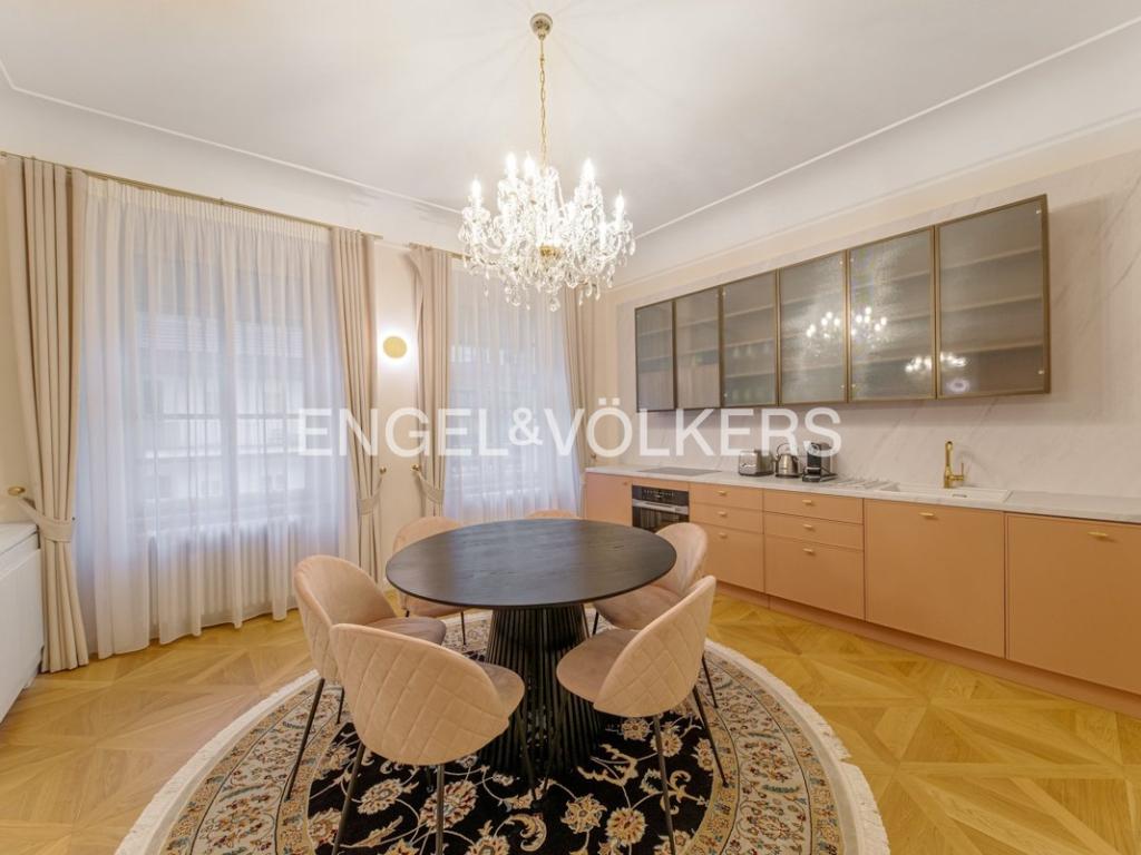 Pronájem bytu 3+1 124 m2
