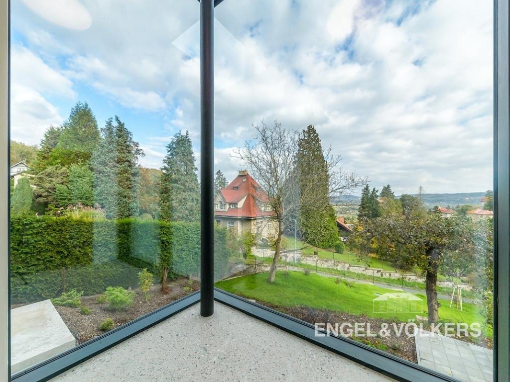 Pronájem domu 356 m2