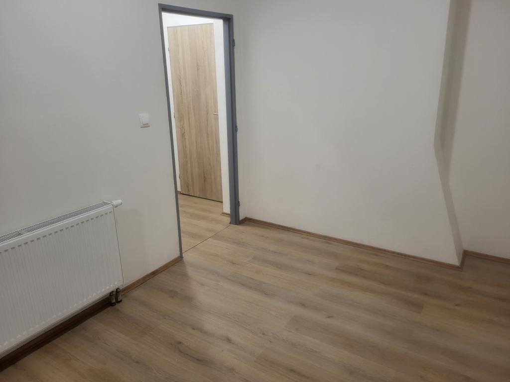 Pronájem bytu 1+kk 38 m² – pohled 6