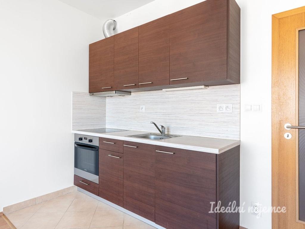 Pronájem bytu 1+kk 32 m2