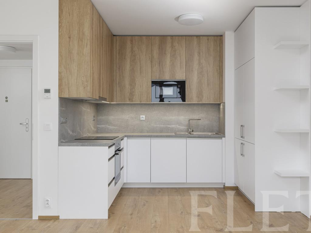 Pronájem bytu 2+kk 56 m2