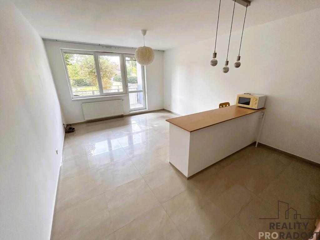 Pronájem bytu 1+kk 34 m2