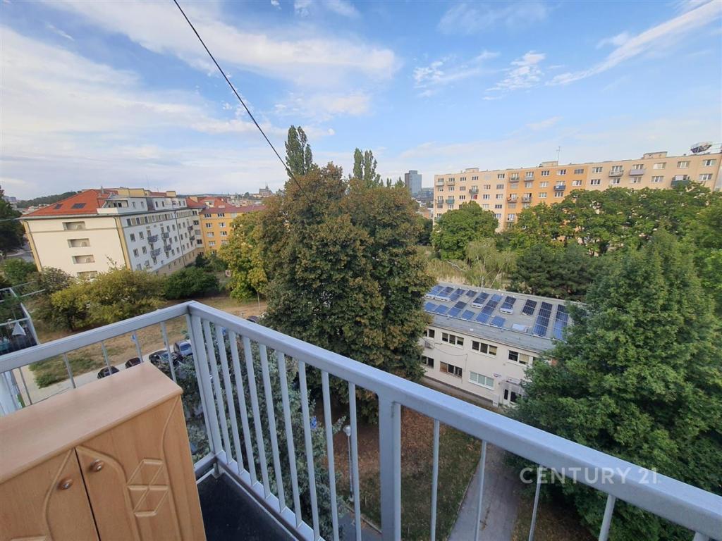 Pronájem bytu 3+1 72 m2, Brno – náhled fotky 11