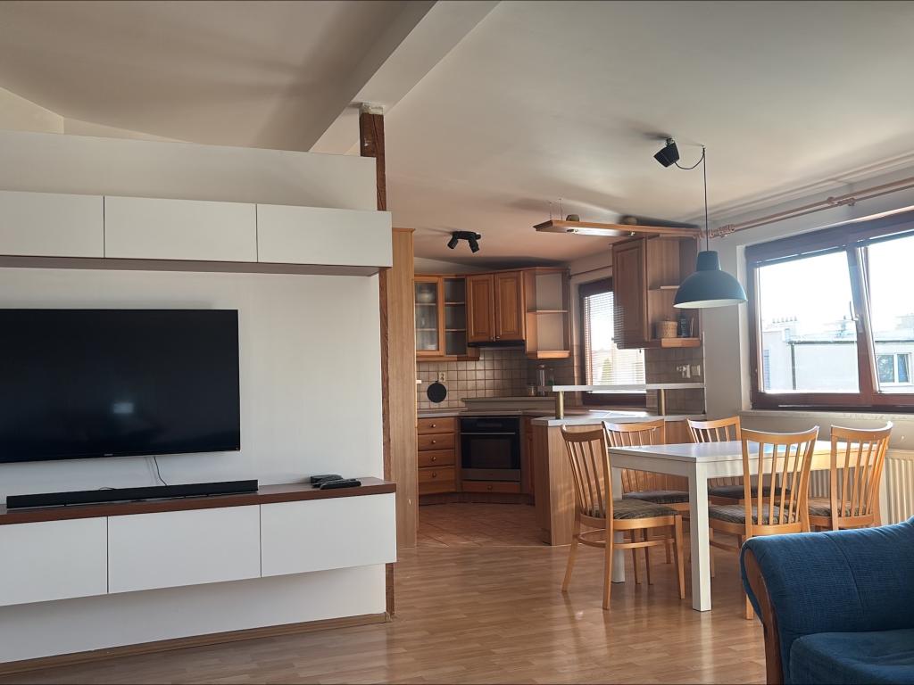 Pronájem bytu 3+kk 95 m2