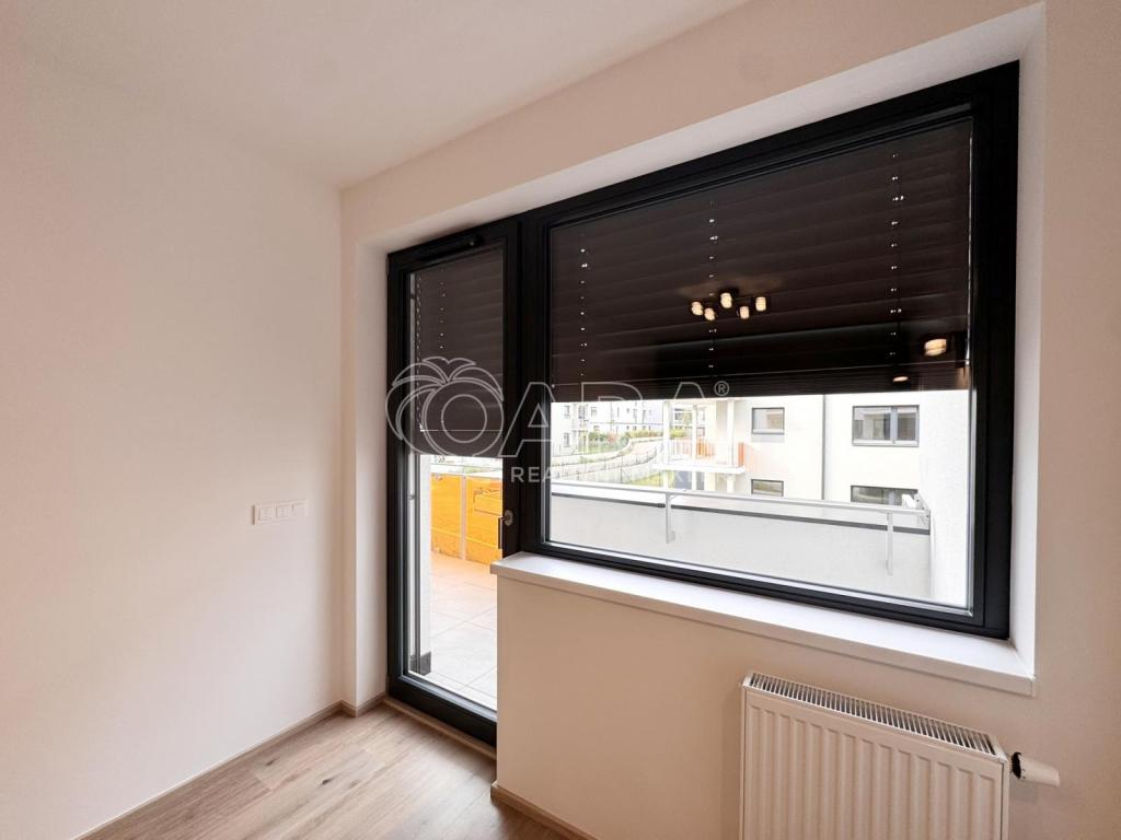 Pronájem bytu 2+kk 53 m2, Praha – náhled fotky 8