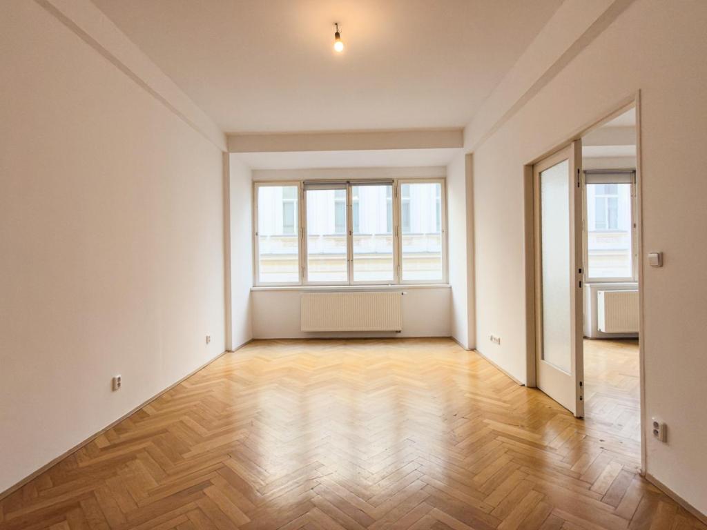 Pronájem bytu 2+1 80 m2