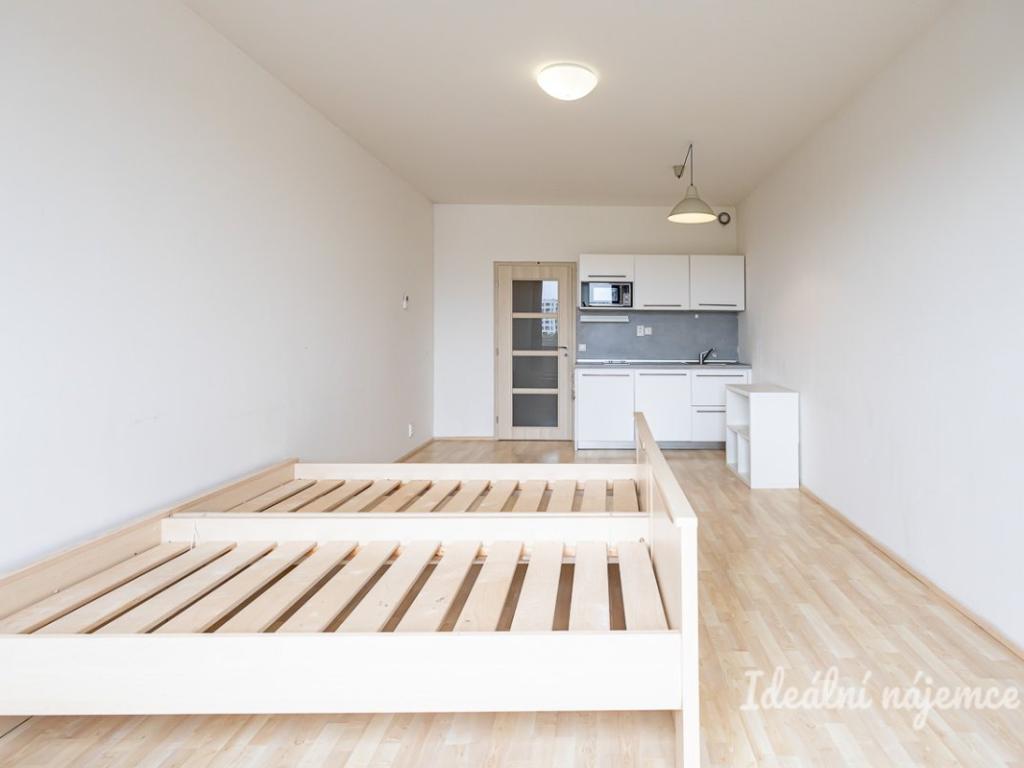 Pronájem bytu 1+kk 33 m2