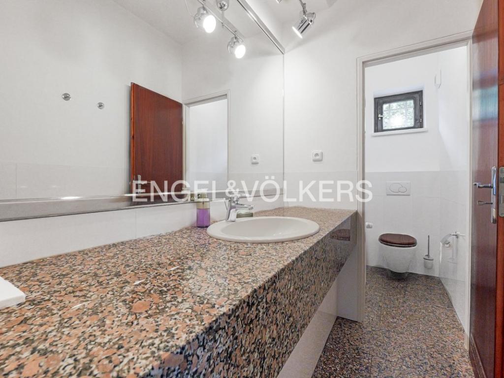 Pronájem domu 417 m2, Praha – náhled fotky 16