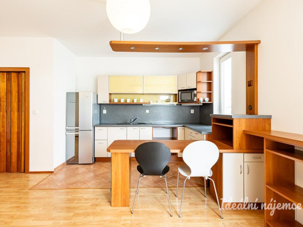 Pronájem bytu 2+kk 54 m2