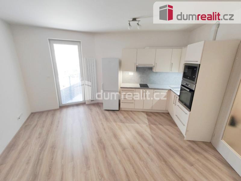 Pronájem bytu 1+kk 34 m2