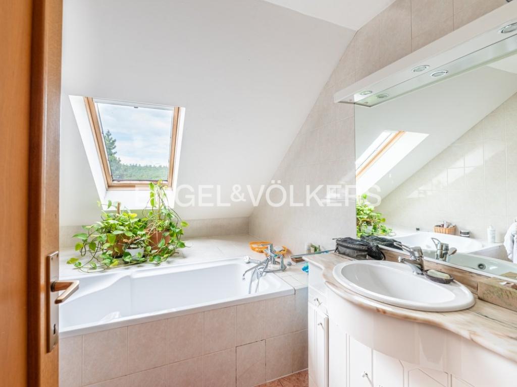 Pronájem domu 340 m2, Praha – náhled fotky 11