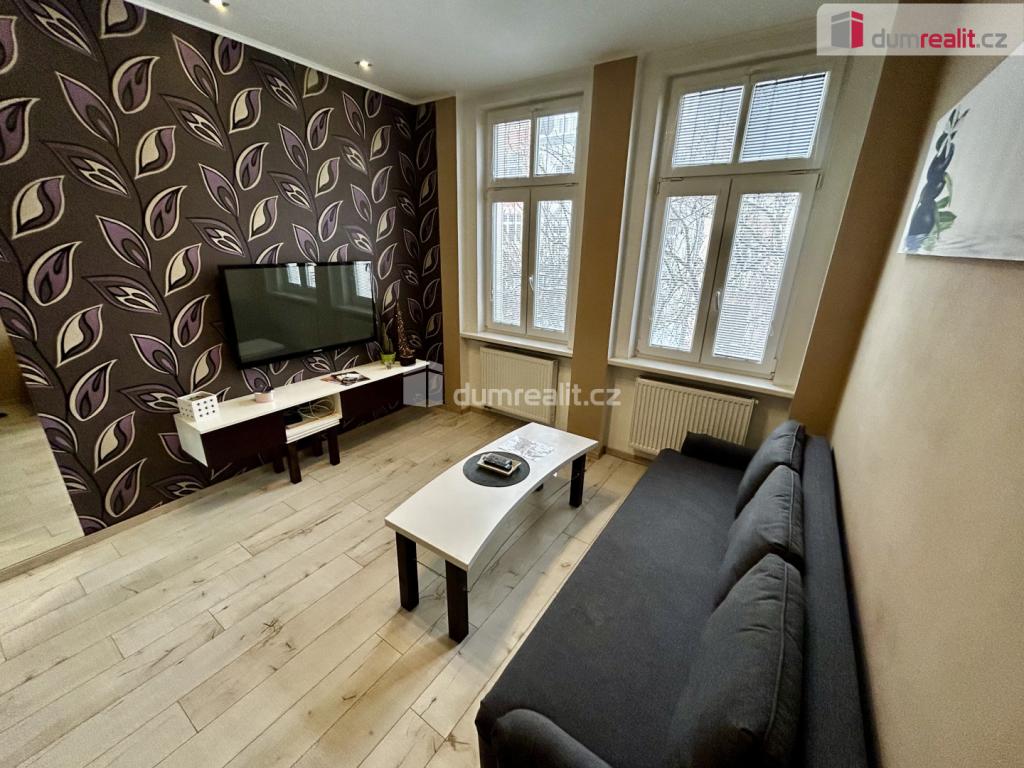Pronájem bytu 1+1 38 m2