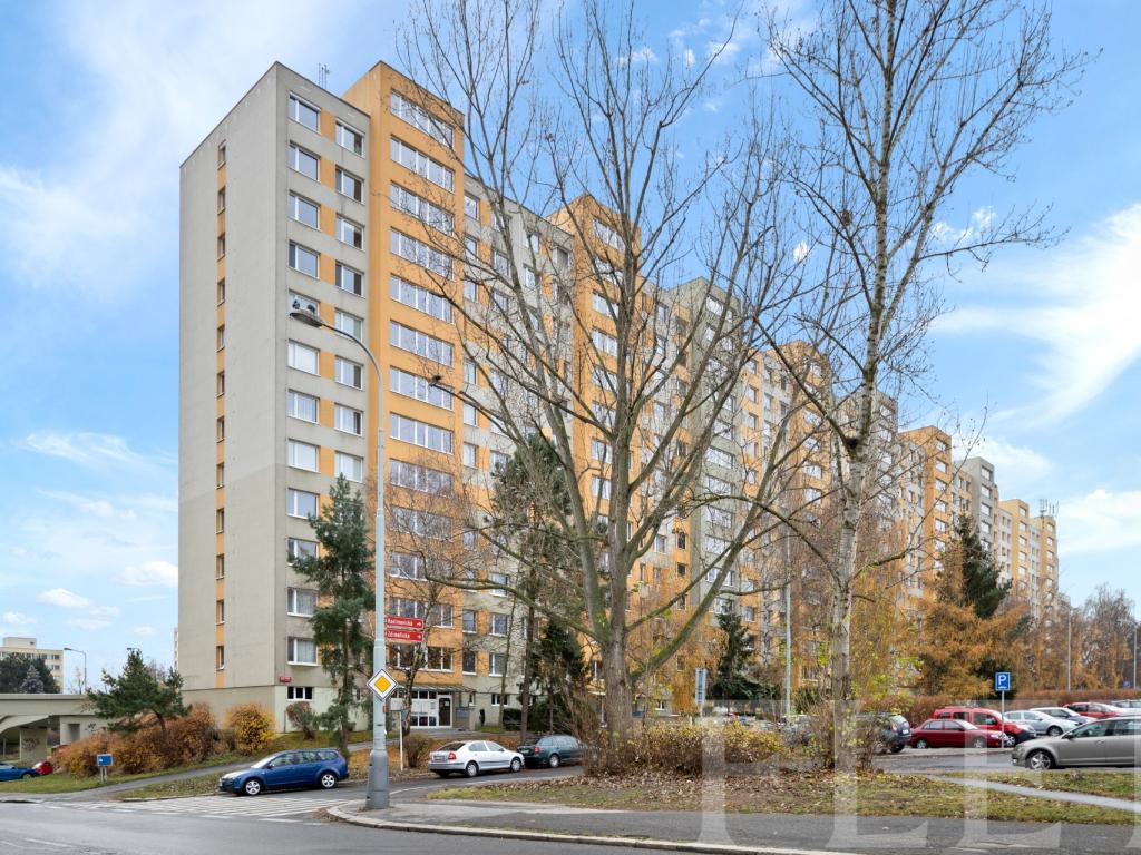 Prodej bytu 4+1 80 m2, Praha – náhled fotky 13