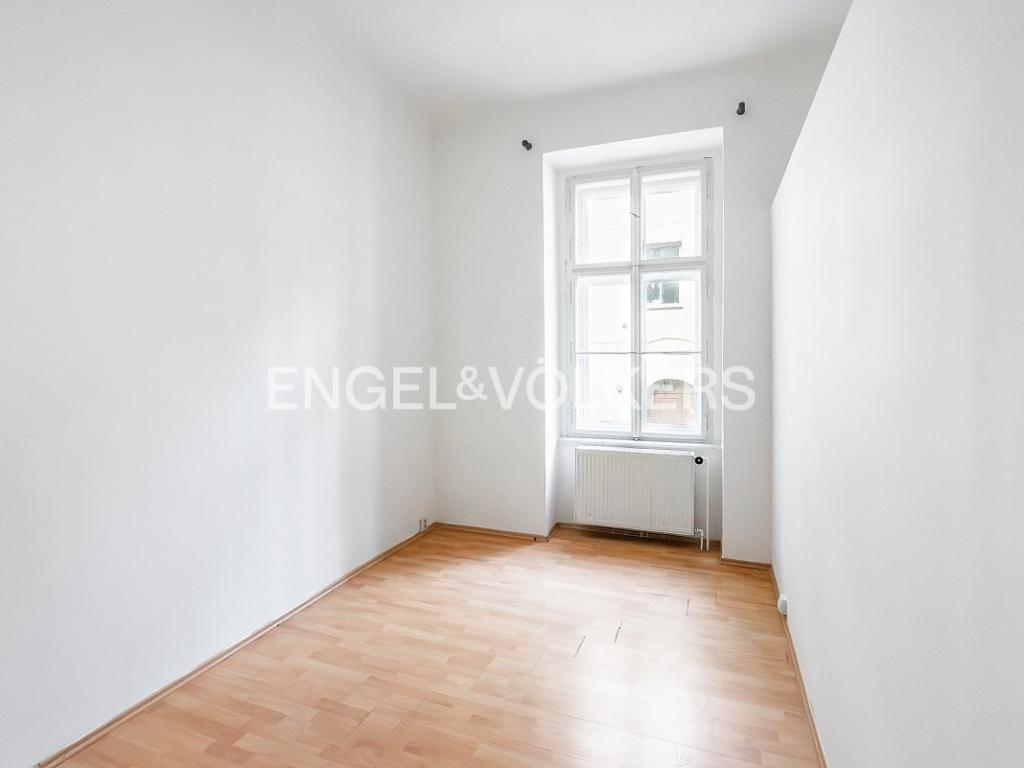 Pronájem bytu 4+kk 113 m2