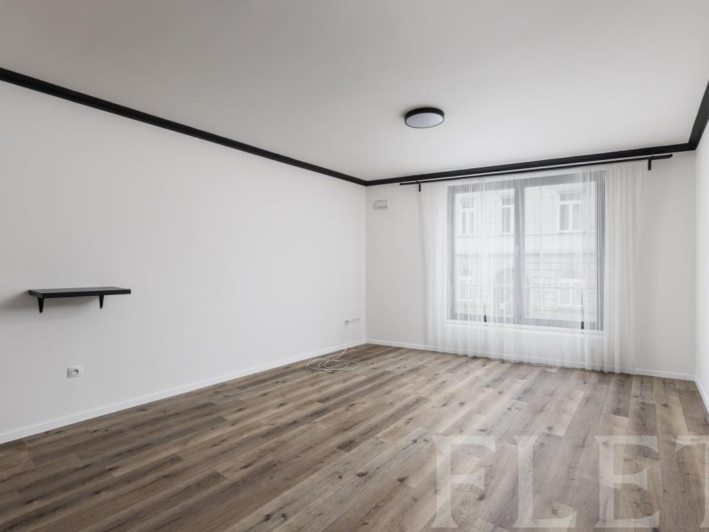 Pronájem bytu 1+kk 36 m2