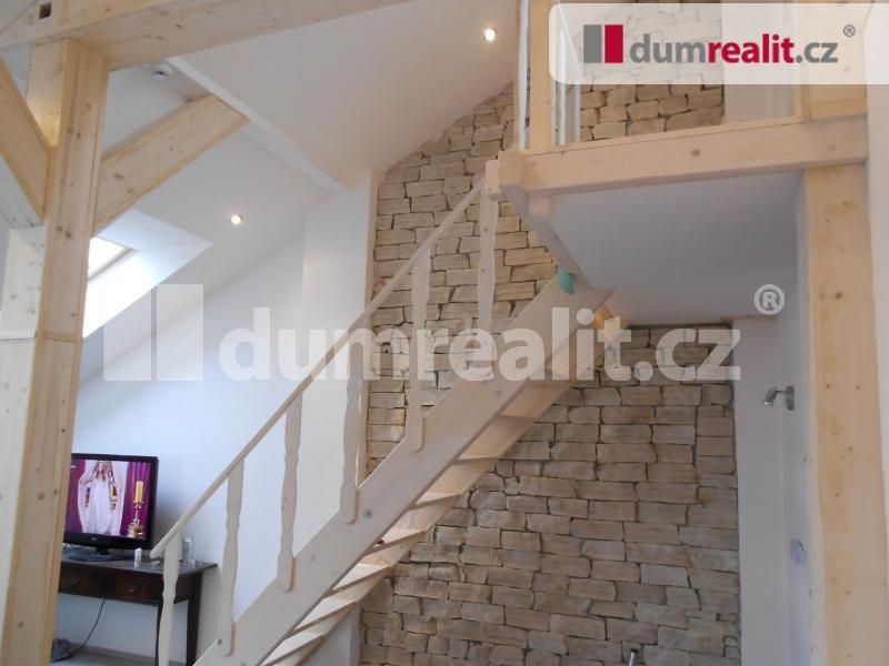 Pronájem bytu 1+1 42 m2