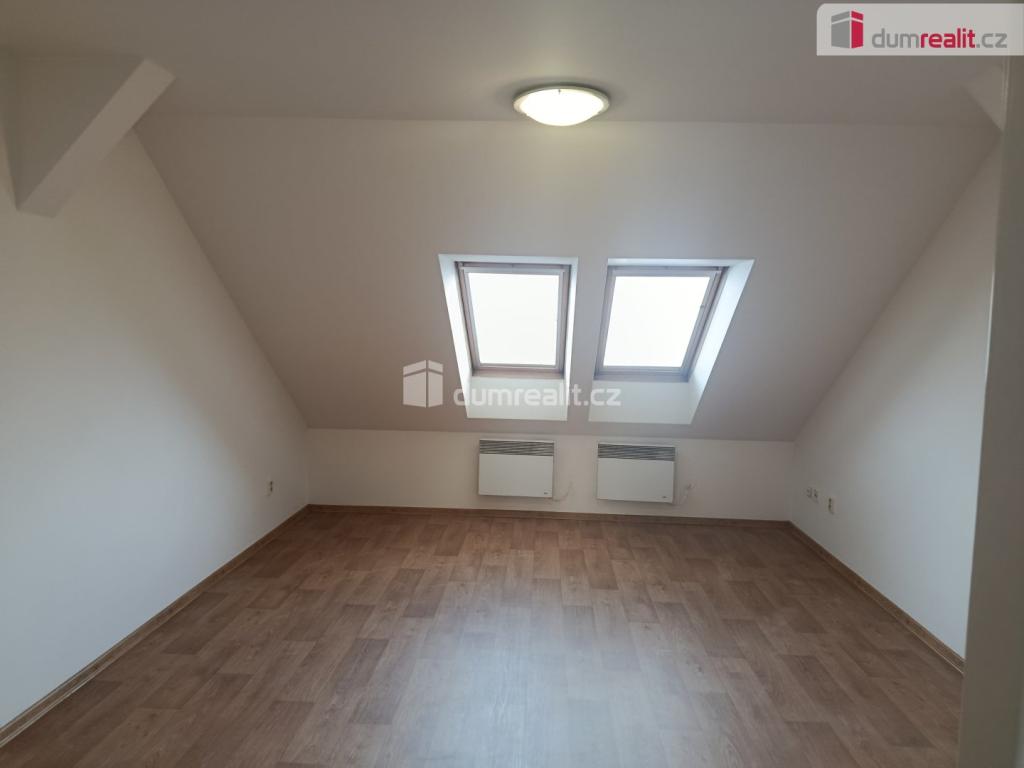 Pronájem bytu 1+kk 23 m2