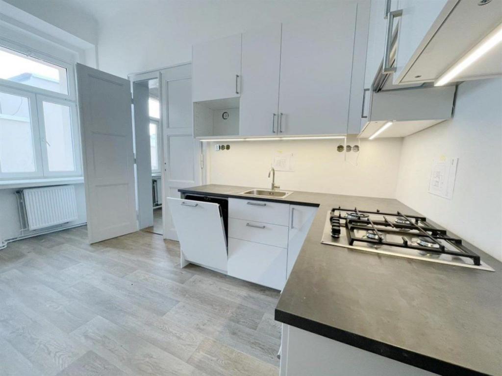 Pronájem bytu 3+kk 75 m2