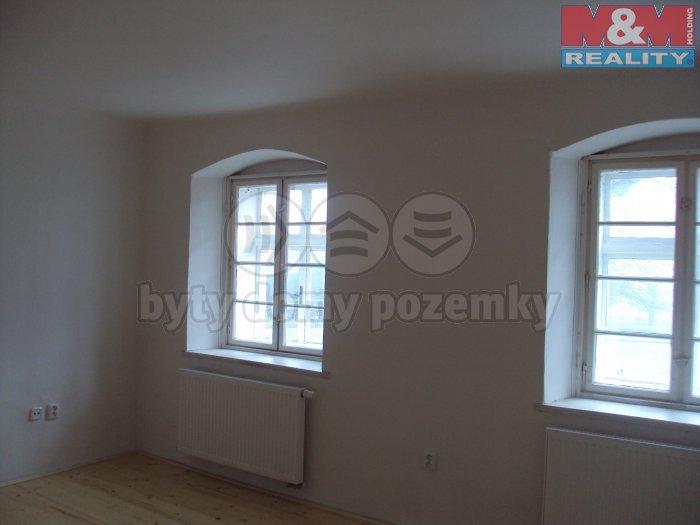 Pronajem bytu 2+1 75 m2