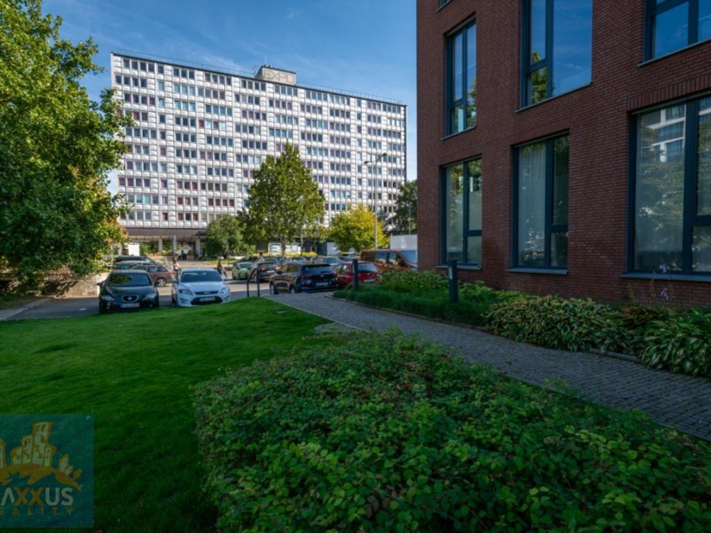 Pronájem bytu 1+kk 37 m2, Praha – náhled fotky 18