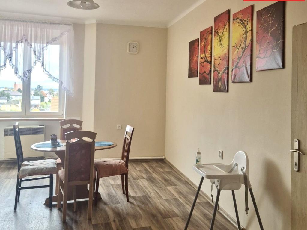 Apartament 3 camere, 95 m²