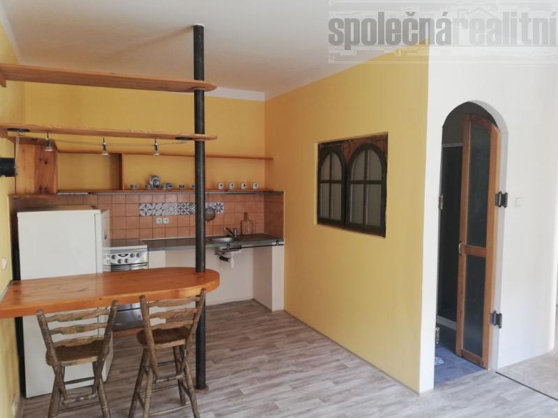 Pronájem bytu 2+kk 52 m2