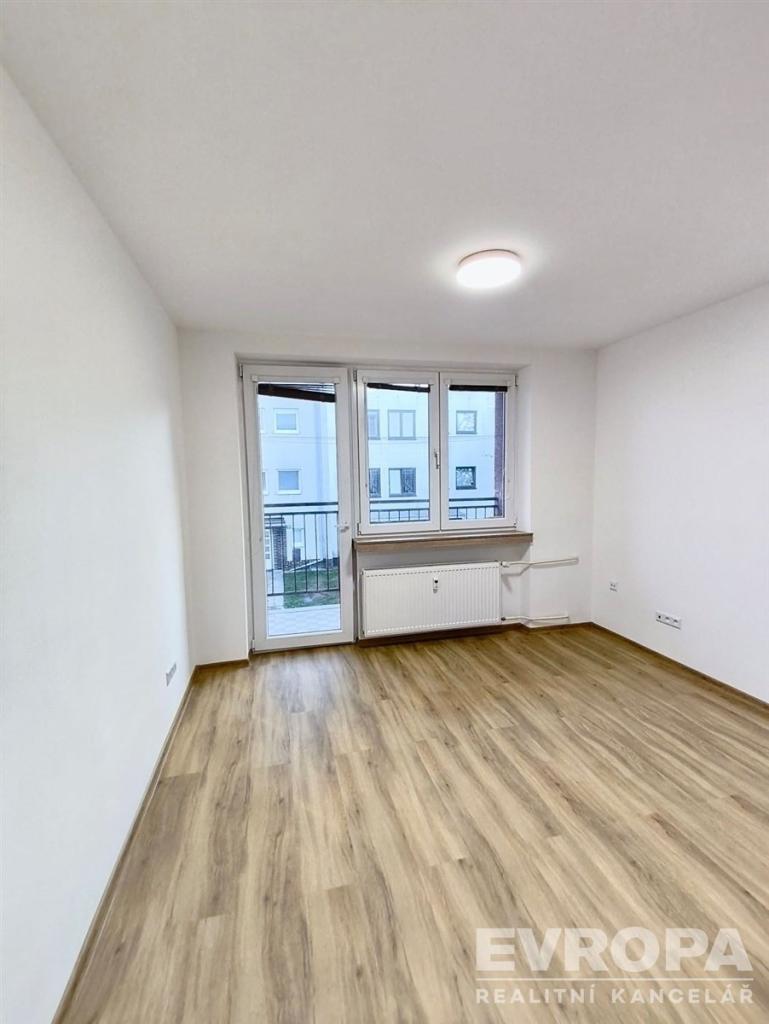 Pronájem bytu 1+kk 39 m2