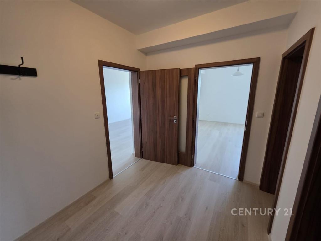 Pronájem bytu 2+kk 59 m2, Černošice – náhled fotky 18