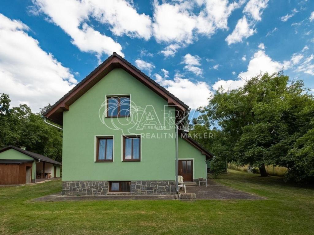 Prodej domu 140 m² – pohled 3