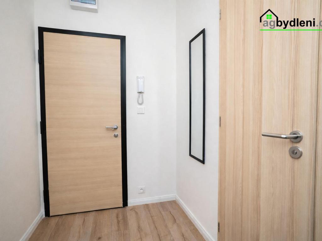 Pronájem bytu 2+kk 34 m² – další