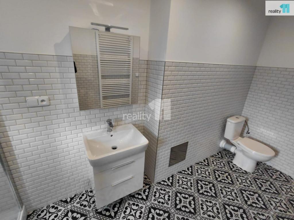 Pronájem bytu 3+1 97 m2, Aš – náhled fotky 15