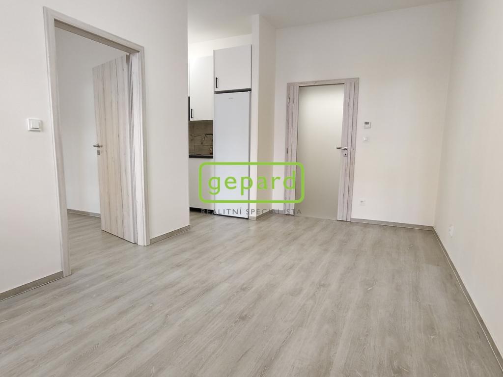 Pronájem bytu 2+kk 37 m2