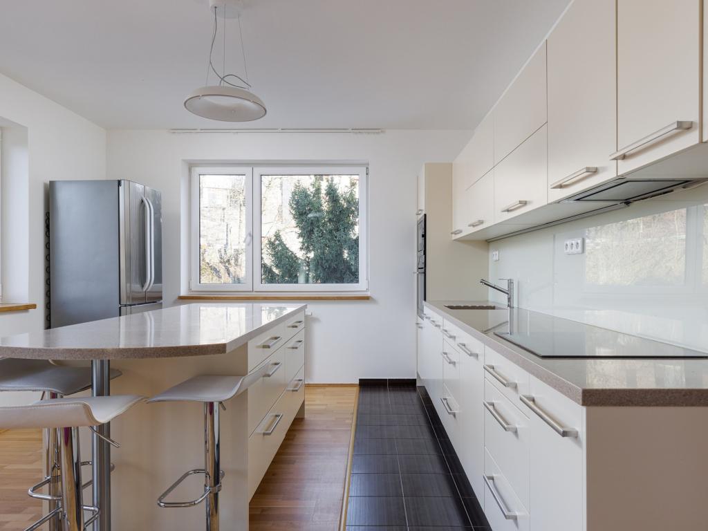 Pronájem bytu 2+kk 58 m2