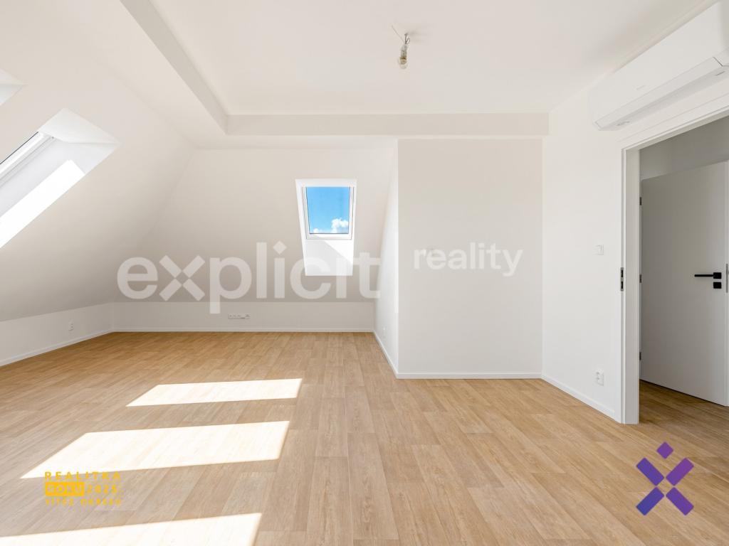 Pronájem bytu 3+kk 94 m2
