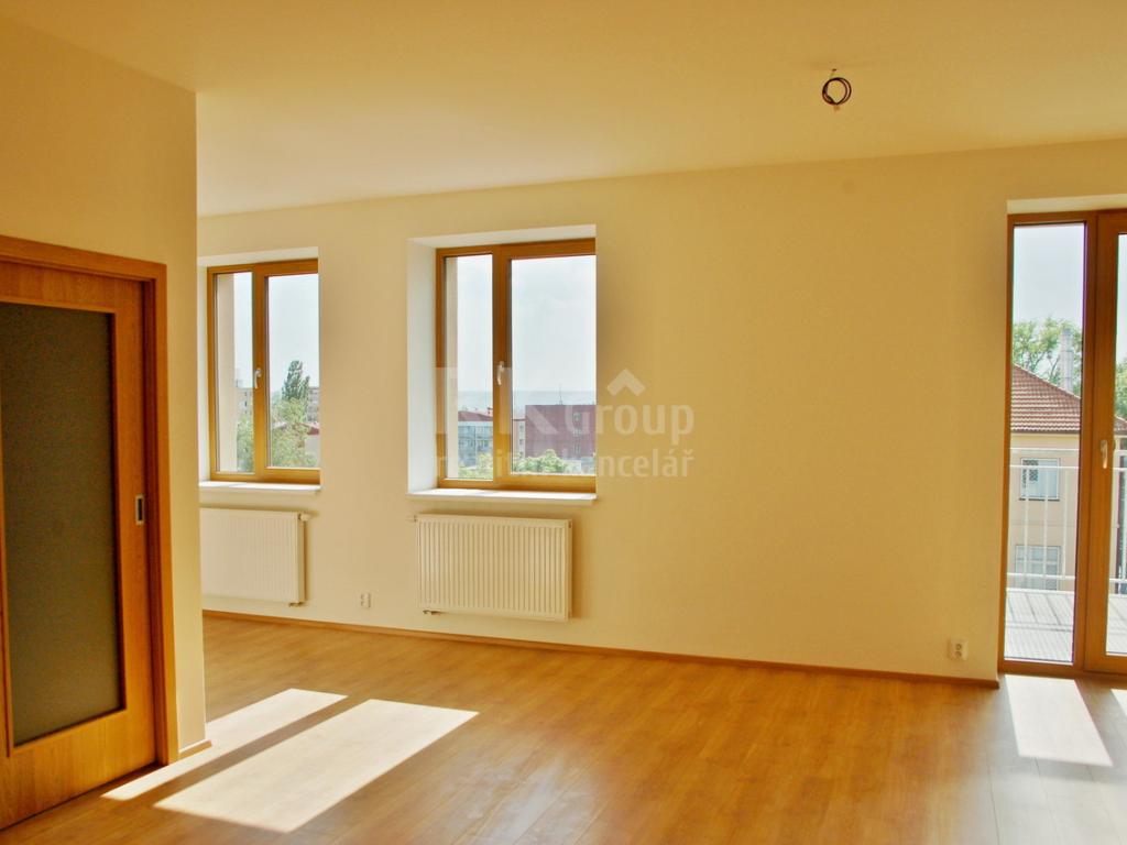 Pronájem bytu 3+kk 72 m2