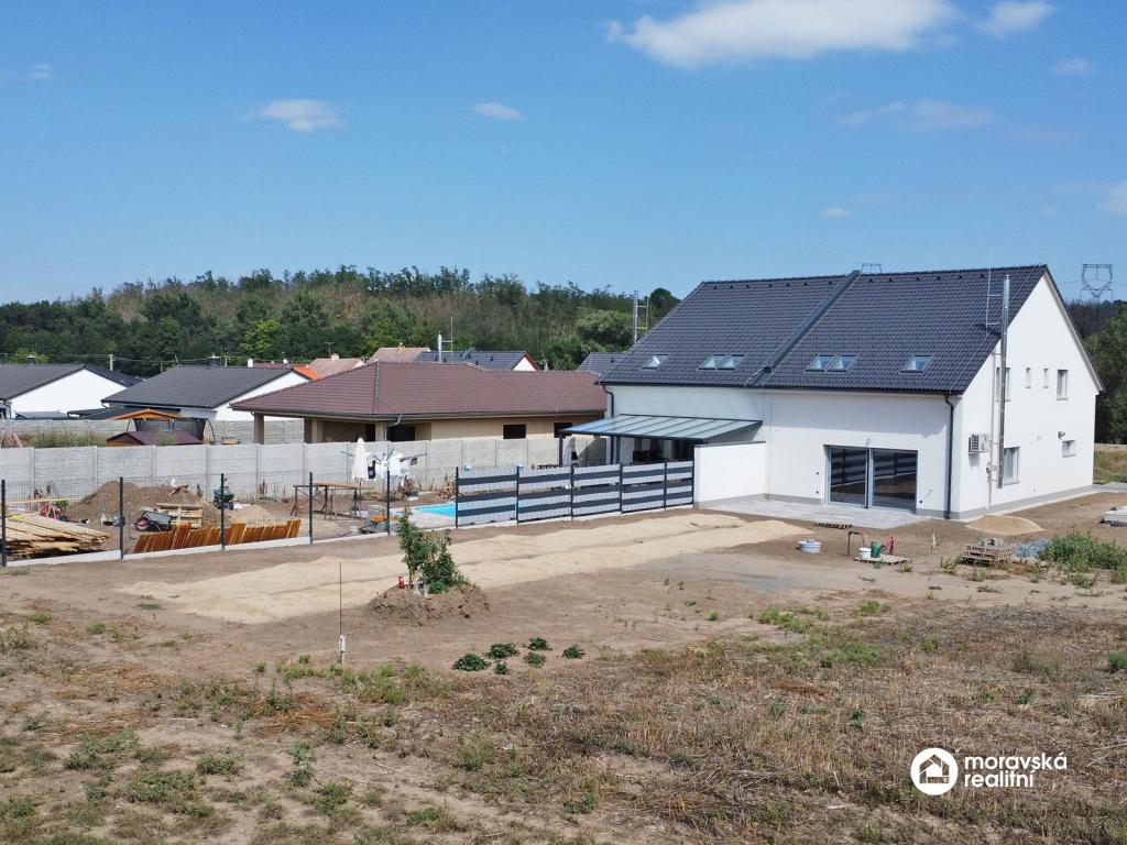 Prodej domu 171 m2, Ivančice – náhled fotky 20