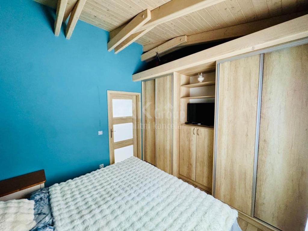 Pronájem domu 200 m2, Tři Sekery – náhled fotky 14