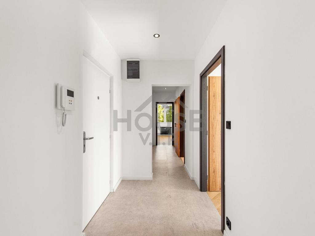 Prodej bytu 3+1 73 m2, Praha – náhled fotky 27