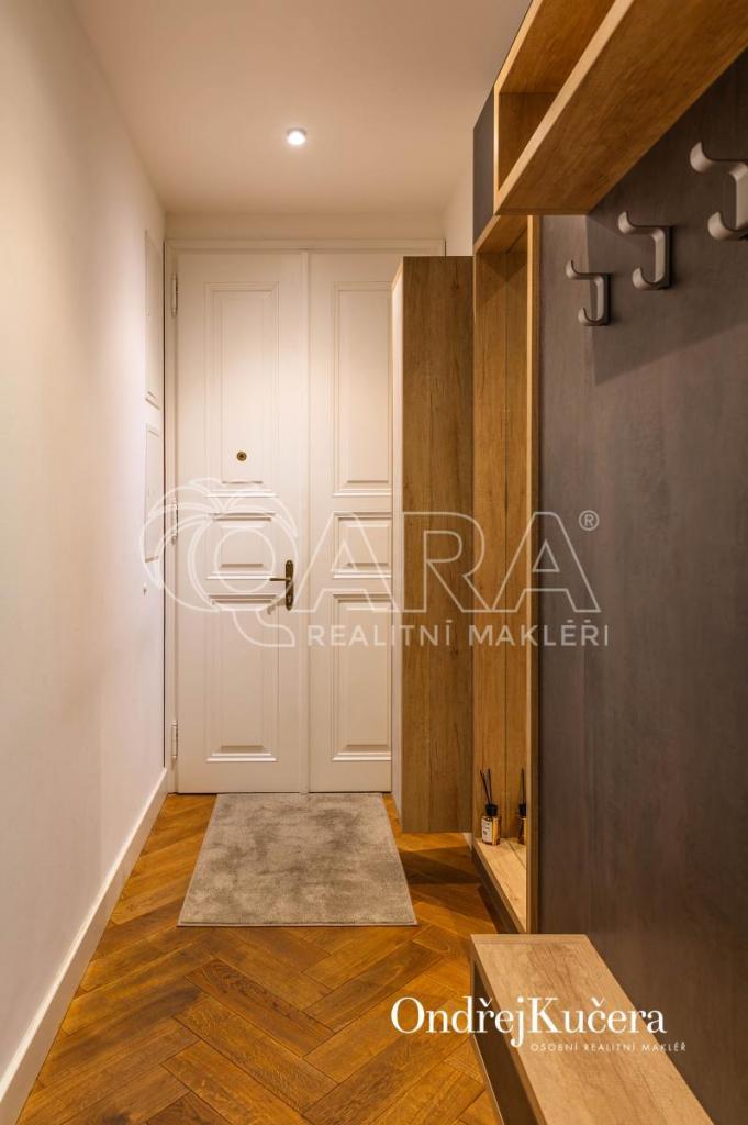 Prodej bytu 2+kk 61 m2, Praha – náhled fotky 15