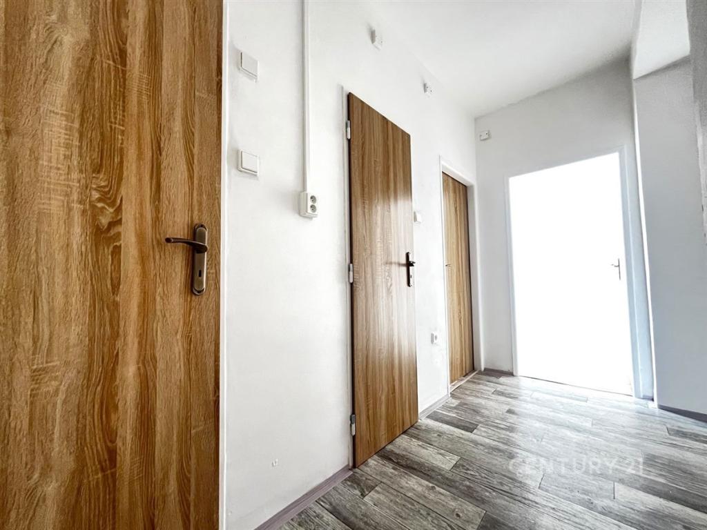 Pronájem bytu 1+1 35 m2