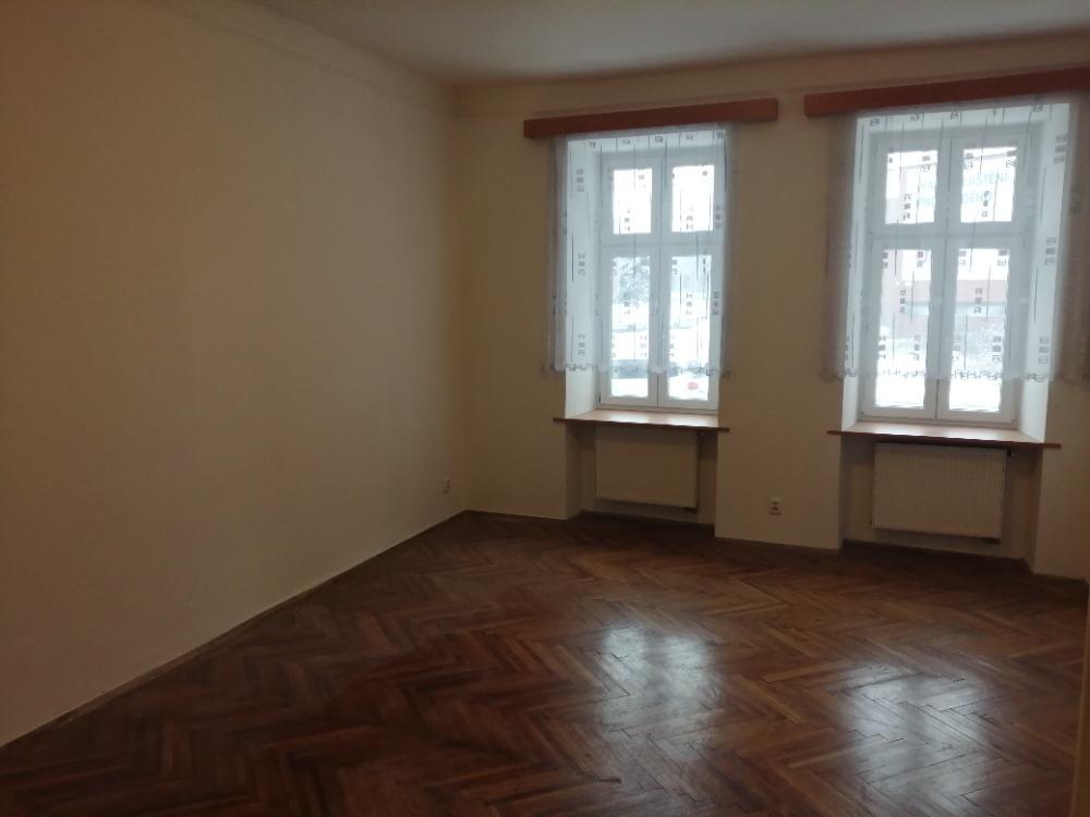 Pronájem bytu 2+1 70 m2