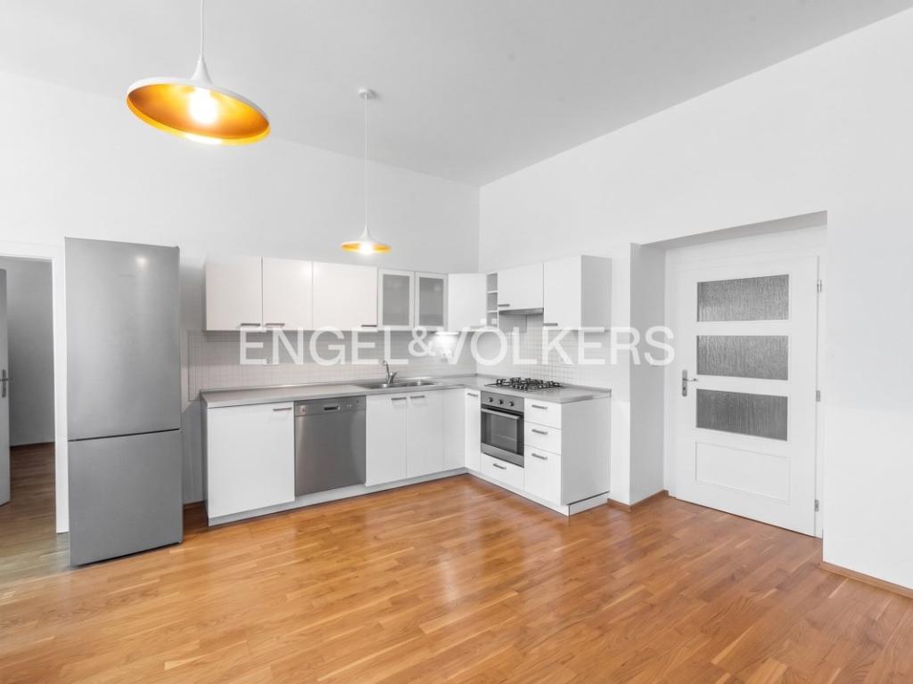 Pronájem bytu 4+kk 115 m2