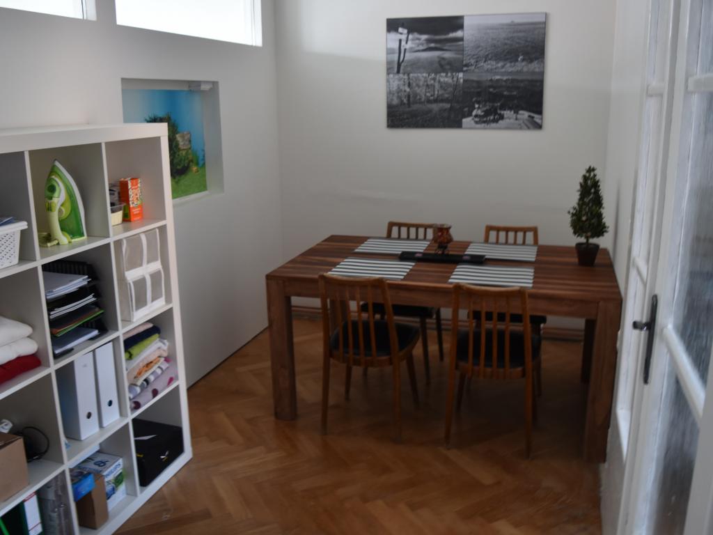 Spolubydleni bytu celý pokoj 65 m2