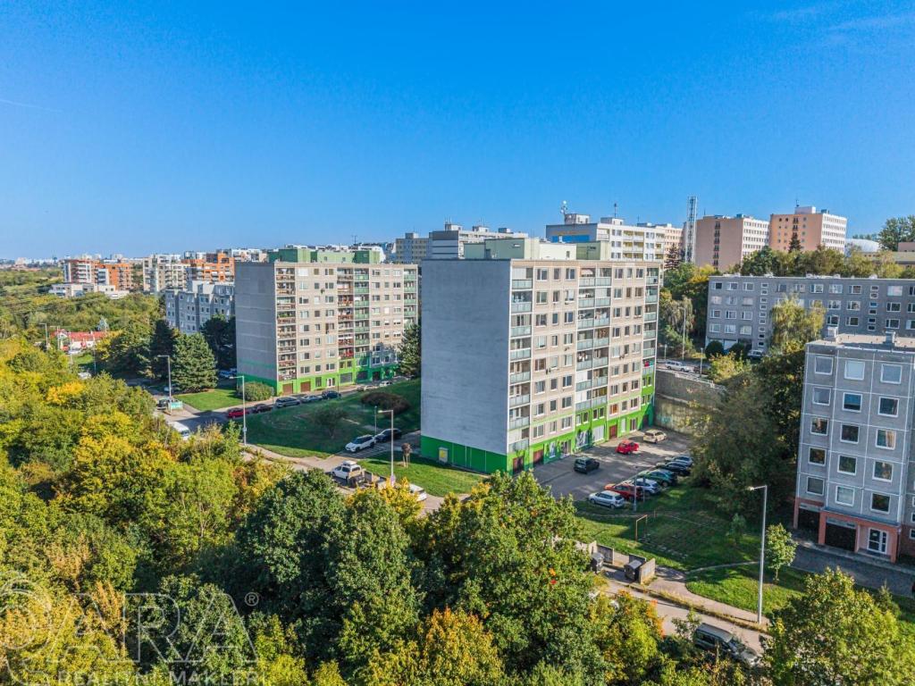 Prodej bytu 1+kk 30 m2, Praha – náhled fotky 17