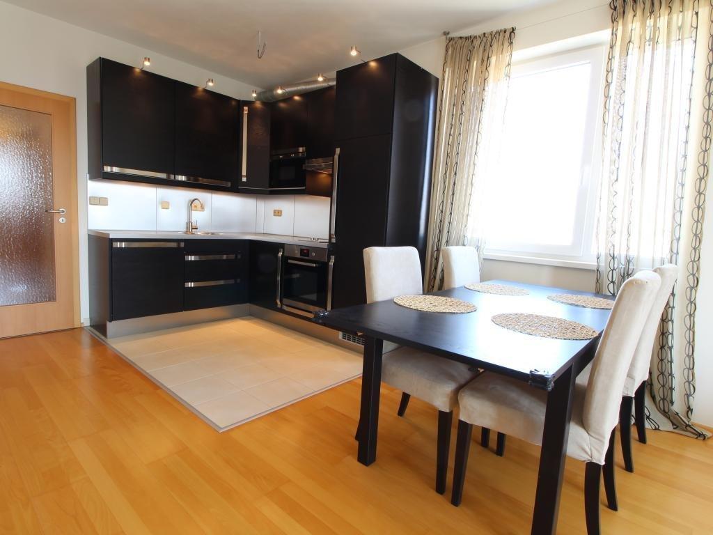 Pronajem bytu 3+kk 86 m2