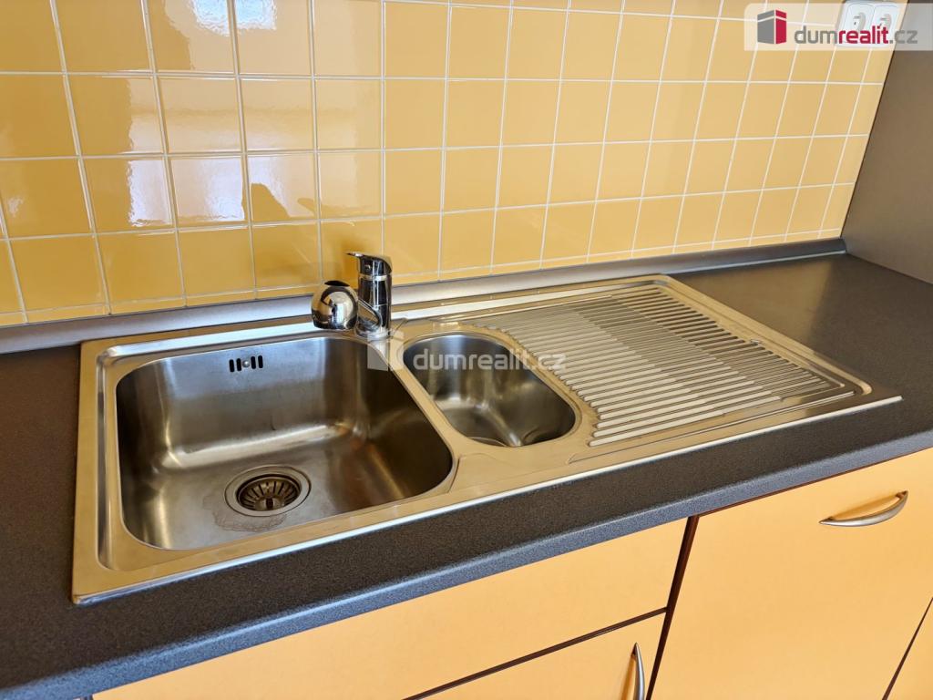 Pronájem bytu 2+kk 84 m2